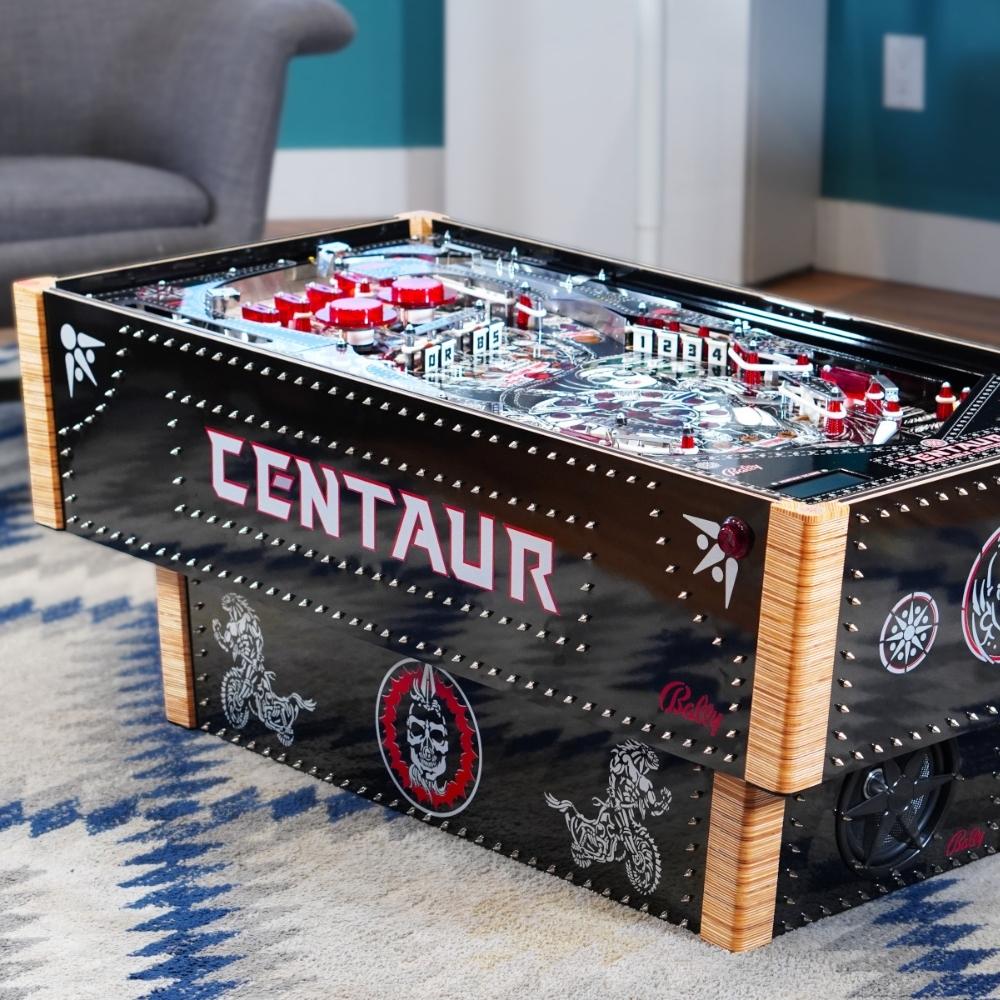 Bau eines maßgeschneiderten Pinball-Couchtischs mit elektrischen Linearantrieben
